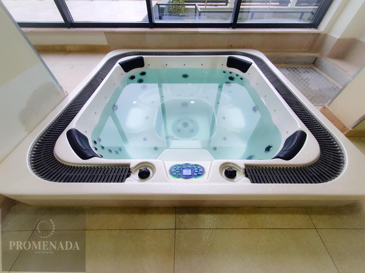 Sunrise Aparthotel Pool & Spa Mamaia Nord ナボダリ エクステリア 写真